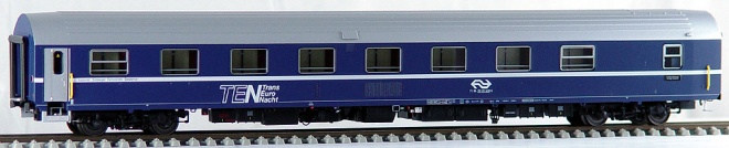 Passenger sleeping car type WL T2S in TEN livery<br /><a href='images/pictures/LS_Models/44190a.jpg' target='_blank'>Full size image</a>